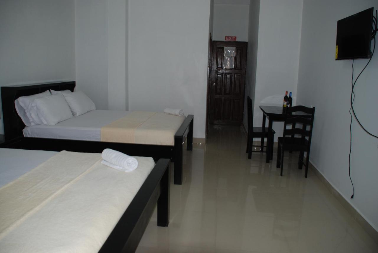 Hotel Coastalbay 2 & Golf Cart Rental San Pedro  Exterior photo
