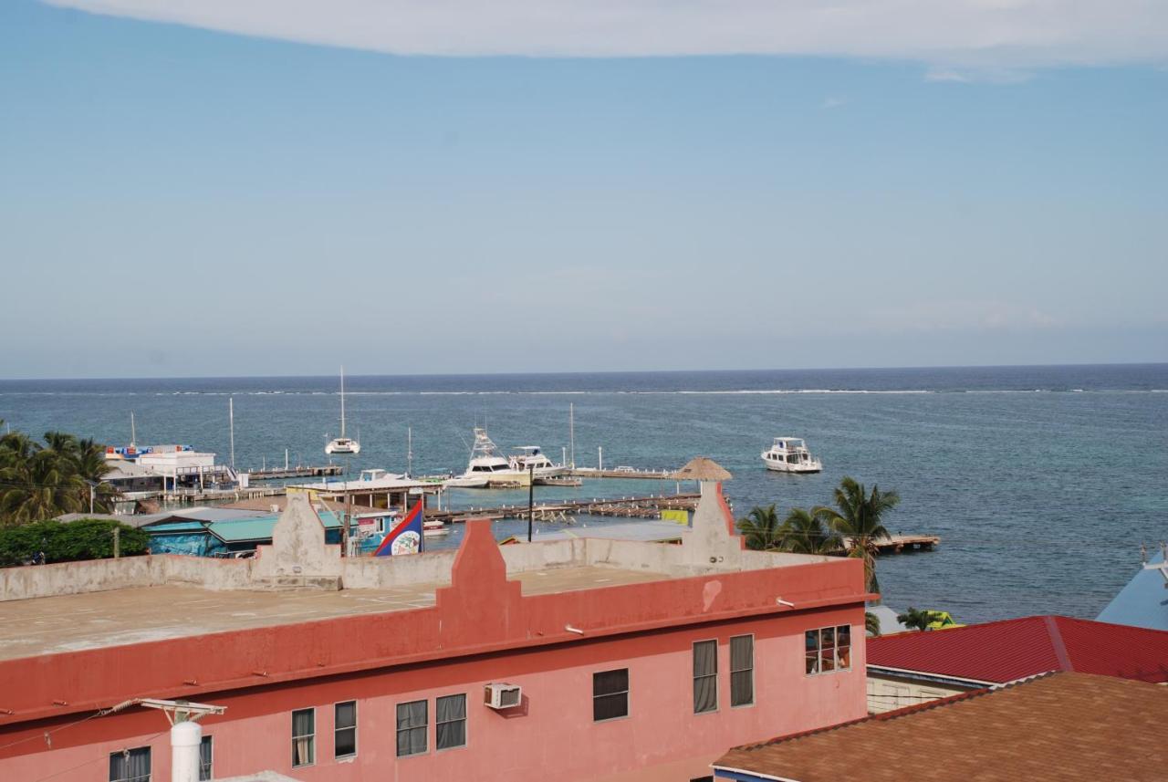 Hotel Coastalbay 2 & Golf Cart Rental San Pedro  Exterior photo